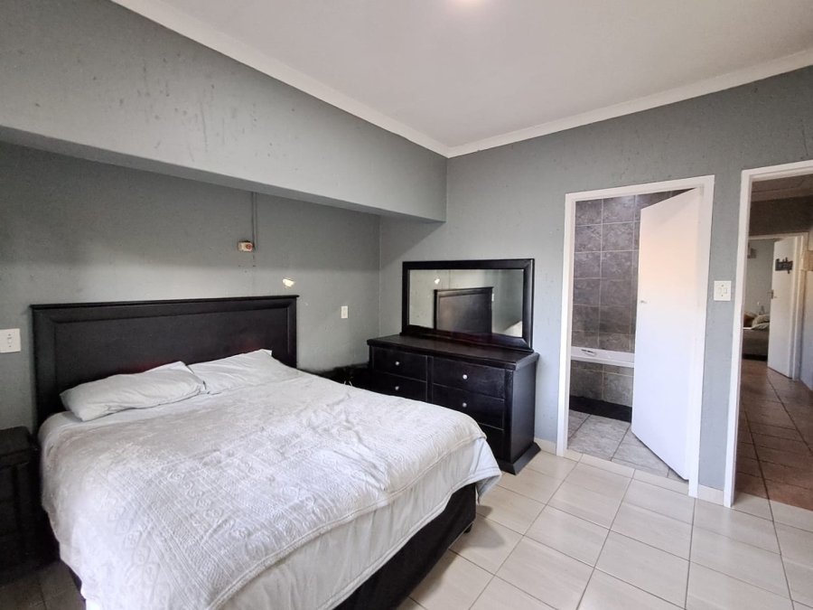 3 Bedroom Property for Sale in Vaalpark Free State